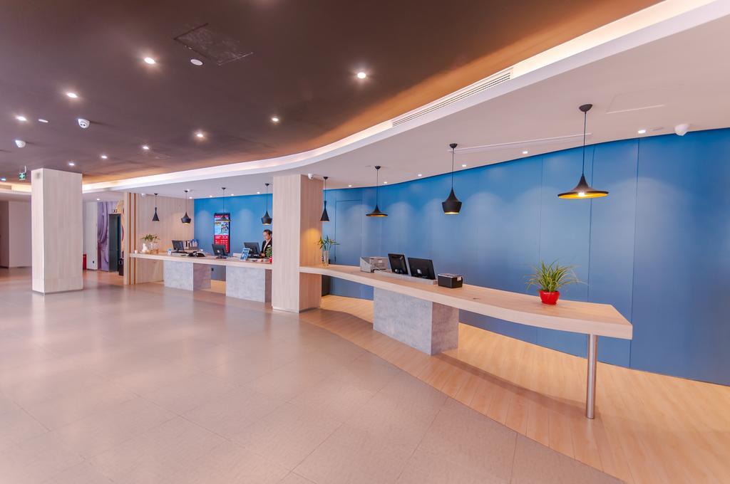 Ibis Wuxi Hi Tech Hotel Exterior foto